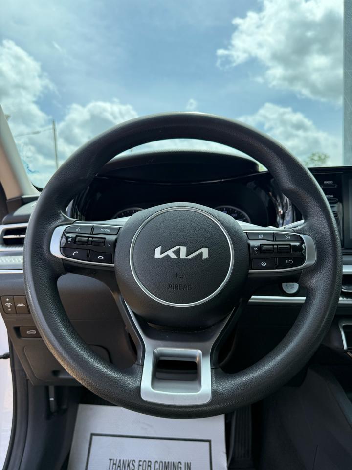 Kia K5 LXS 2022
