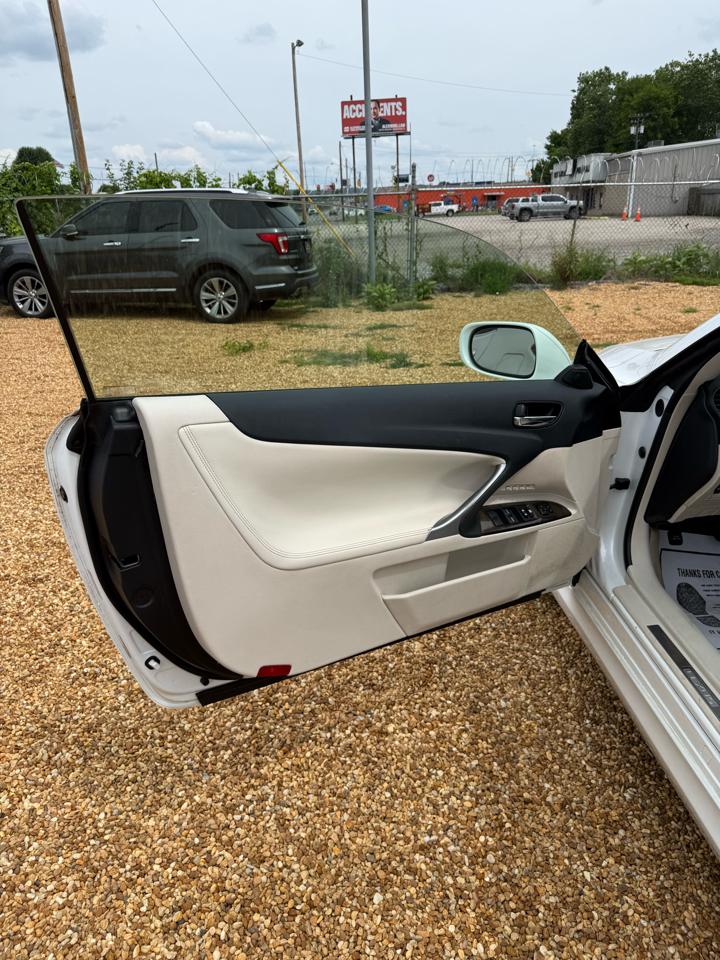 Lexus IS C IS 250C 2010