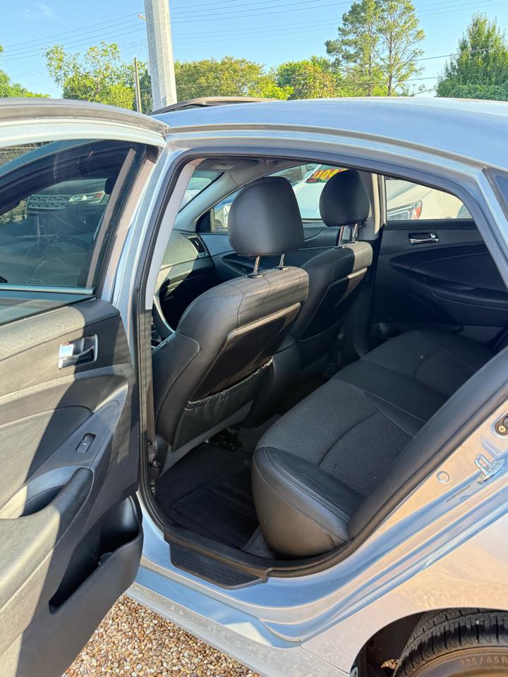 Hyundai Sonata Limited Auto 2012
