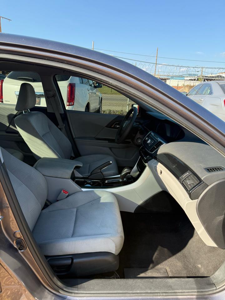 Honda Accord LX Sedan CVT 2017