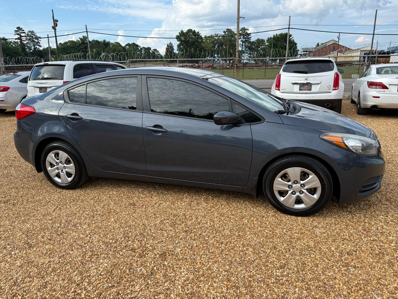 Kia Forte LX w/Popular Package 2016