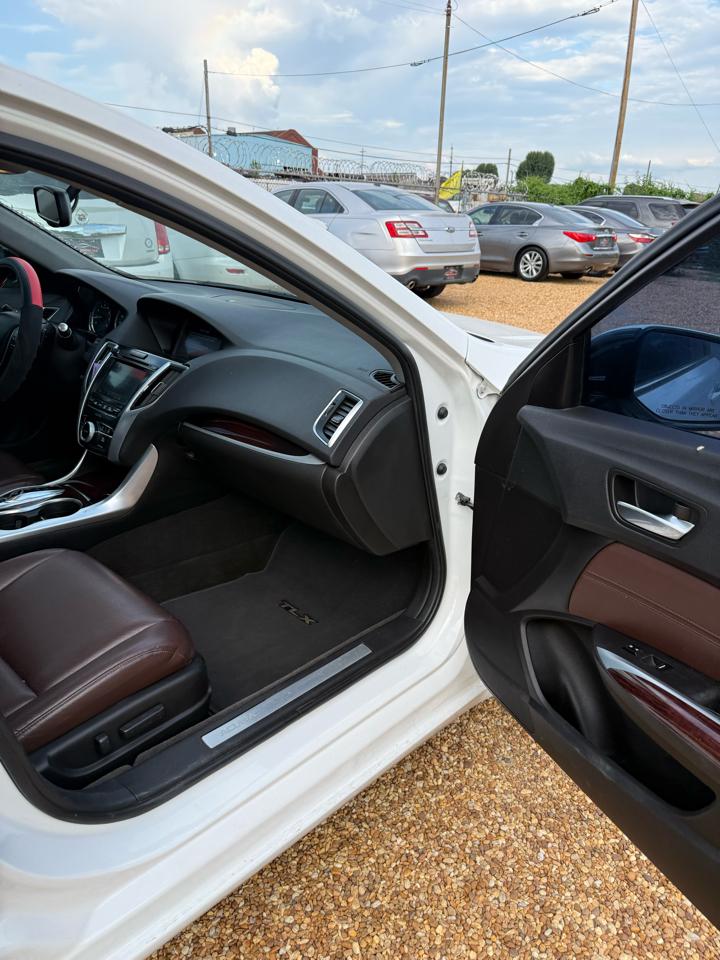 Acura TLX 9-Spd AT 2016