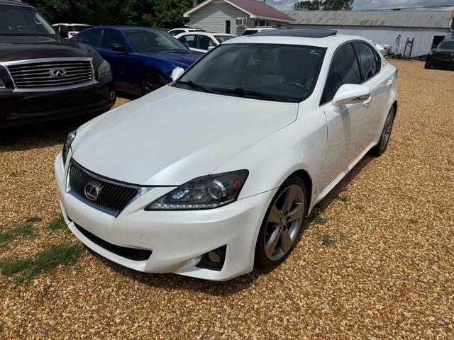 White 2013 Lexus IS 250 Sedan RWD Sedan Rear-Wheel Drive Automatic