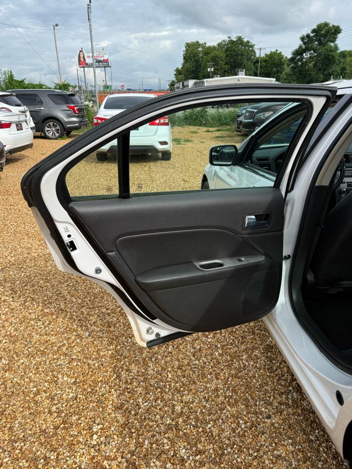 Ford Fusion I4 SEL 2011