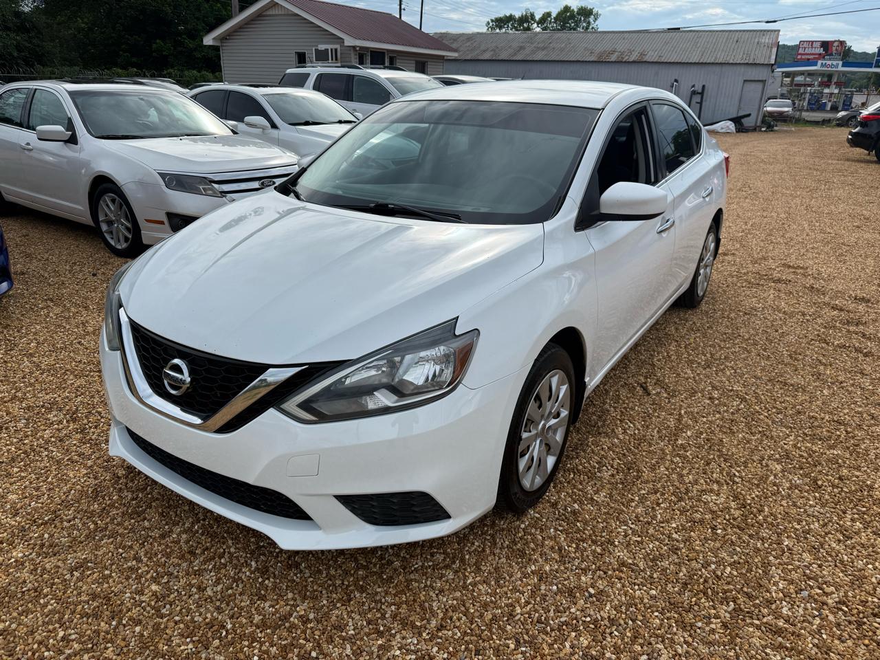 Nissan Sentra S 2017