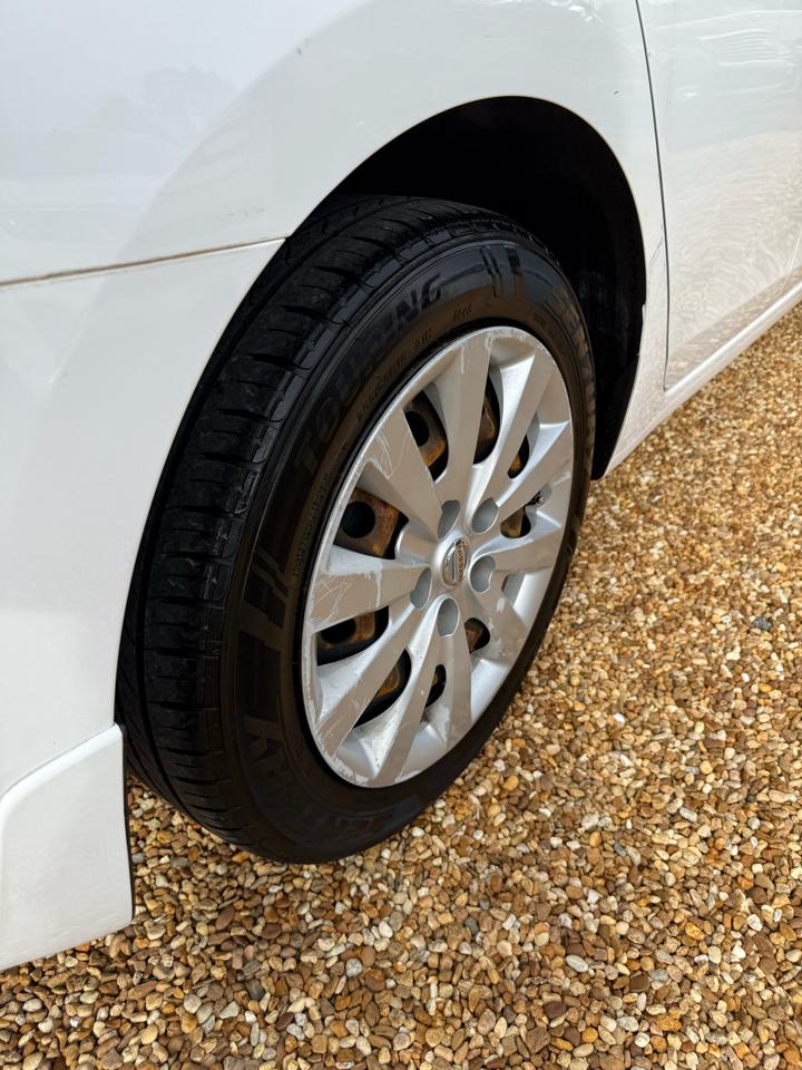 Nissan Sentra S 2017