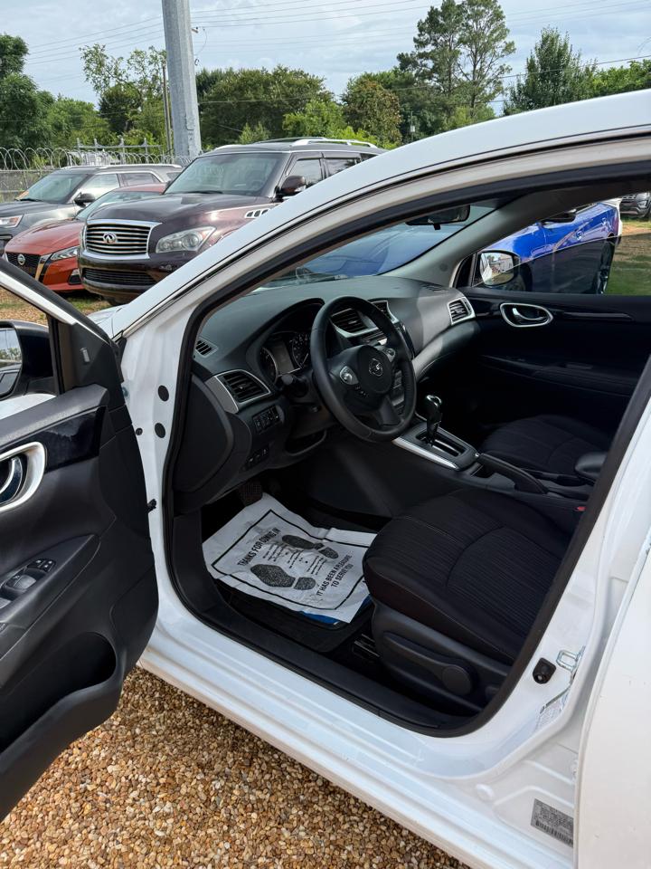 Nissan Sentra S 2017