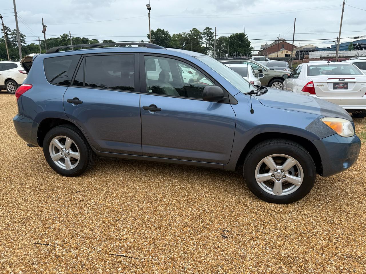 Toyota RAV4 Base I4 4WD 2008