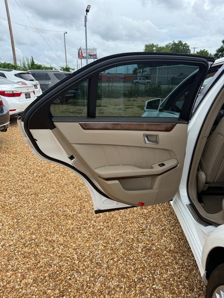 Mercedes-Benz E-Class E350 Sedan 2013
