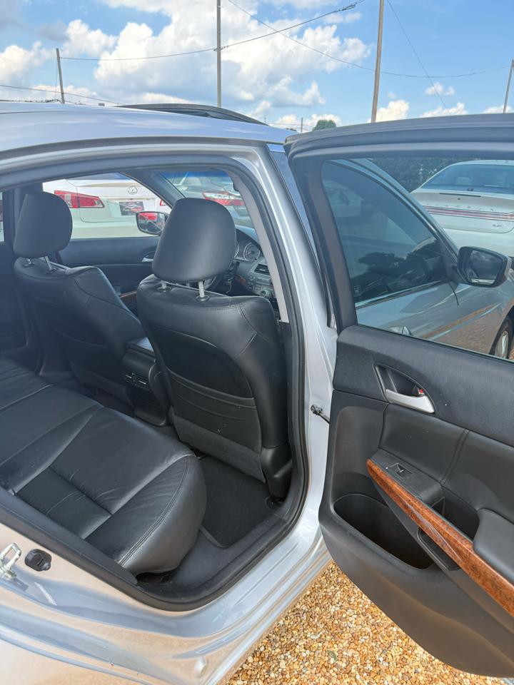 Honda Accord EX-L V6 Sedan AT 2012