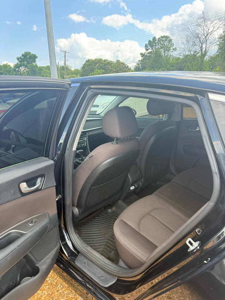 Kia Optima LX 2020