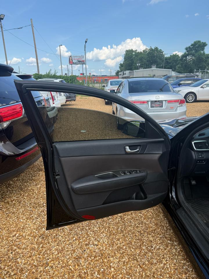 Kia Optima LX 2020