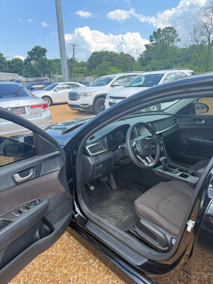 Kia Optima LX 2020