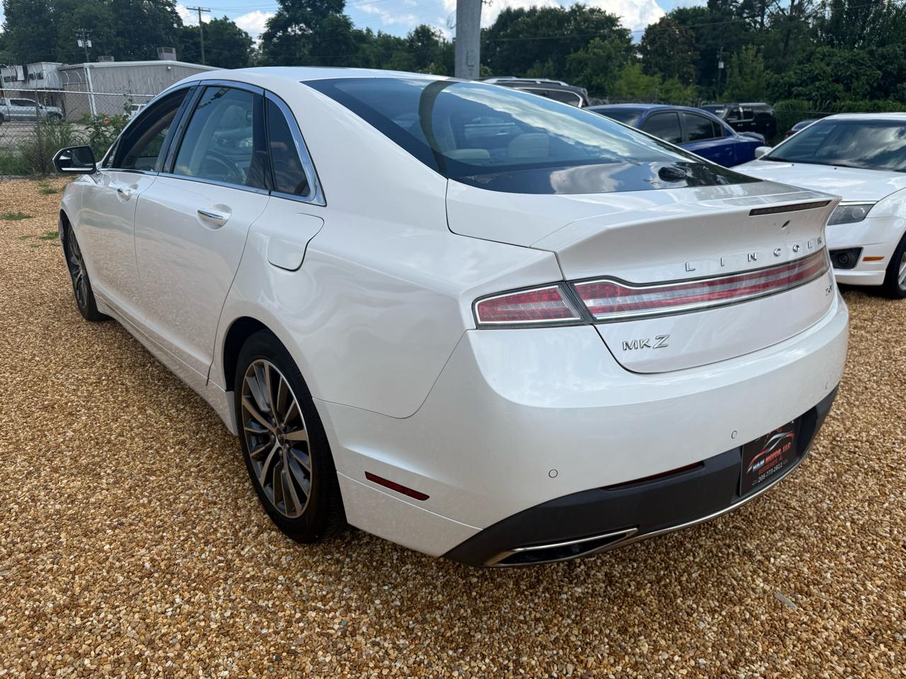 Lincoln MKZ Premier FWD 2017
