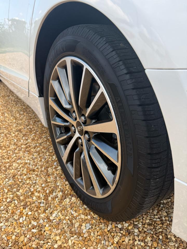 Lincoln MKZ Premier FWD 2017