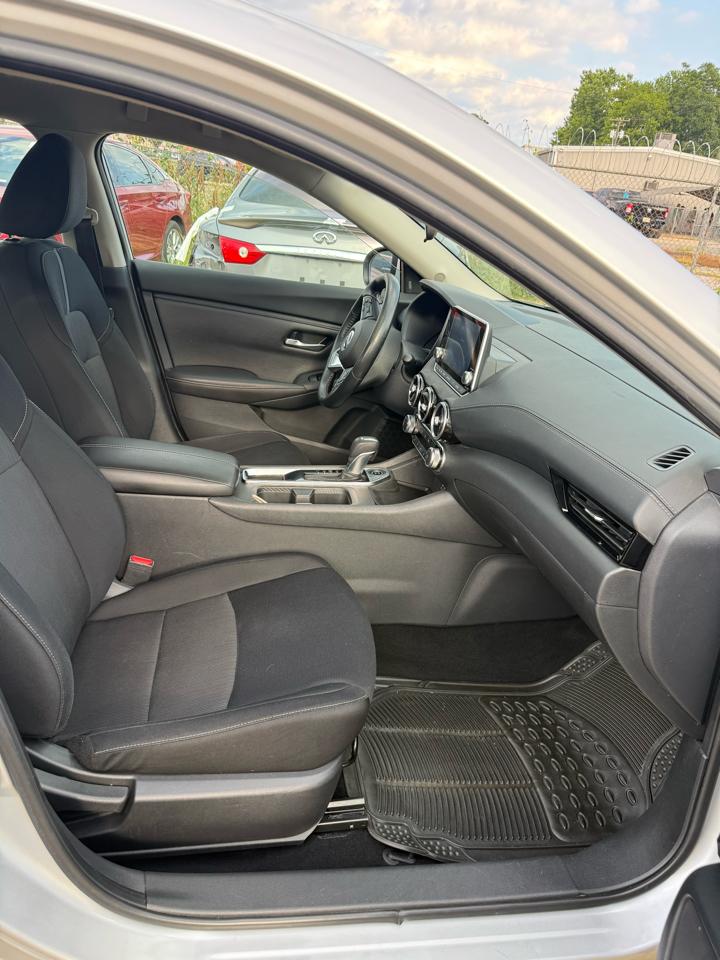 Nissan Sentra SV 2022