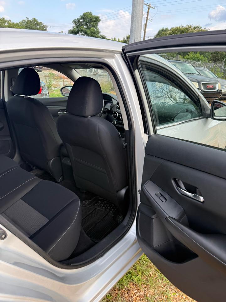 Nissan Sentra SV 2022