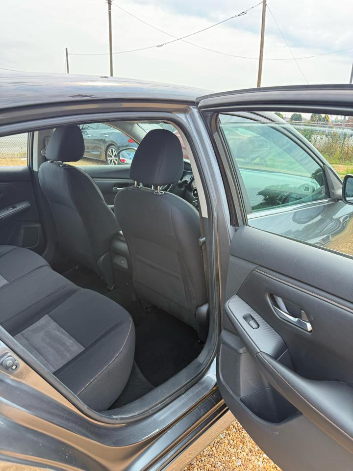 Nissan Sentra SR 2021