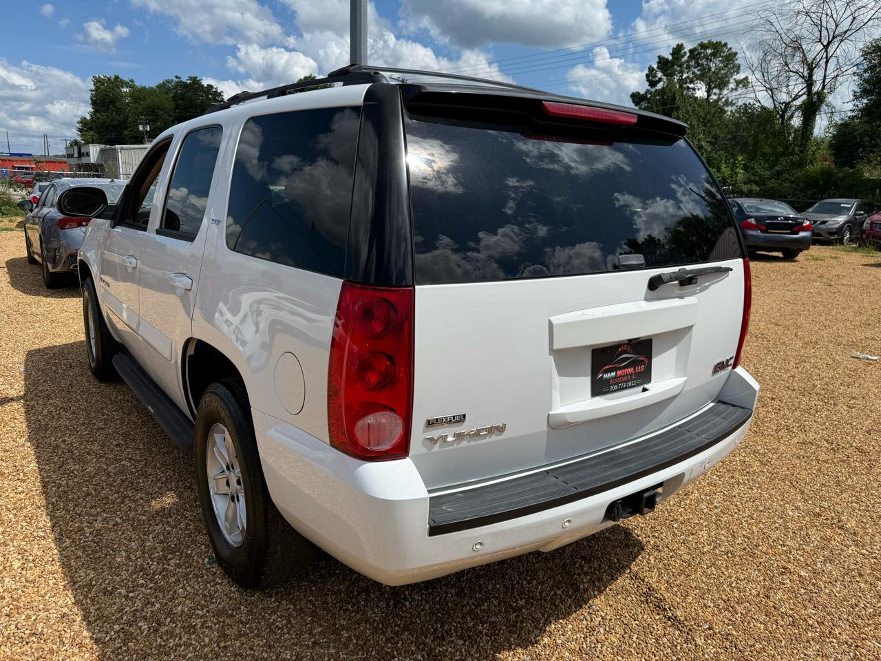 GMC Yukon SLE-1 2WD 2007