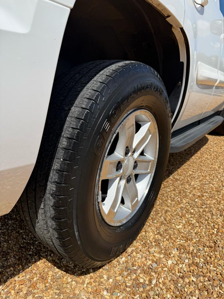 GMC Yukon SLE-1 2WD 2007