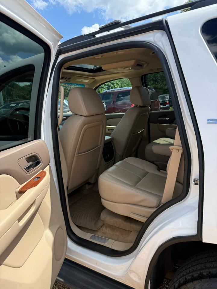 GMC Yukon SLE-1 2WD 2007