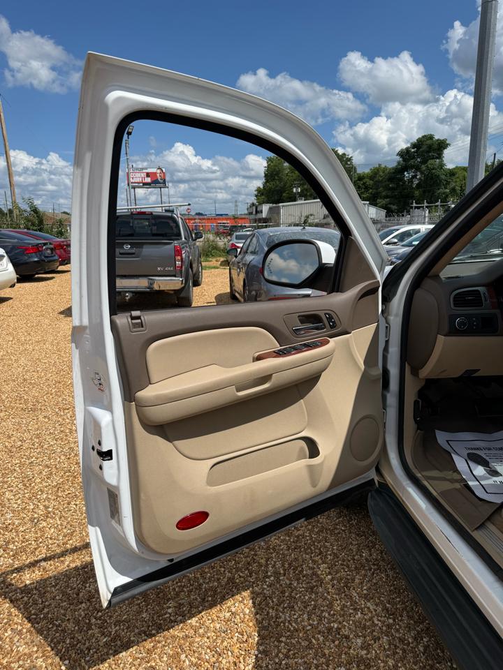 GMC Yukon SLE-1 2WD 2007