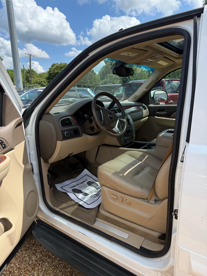 GMC Yukon SLE-1 2WD 2007