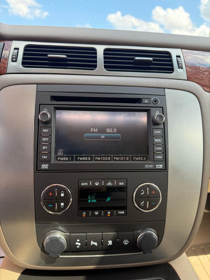 GMC Yukon SLE-1 2WD 2007