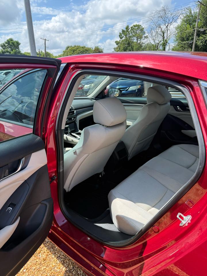 Honda Accord LX CVT 2018