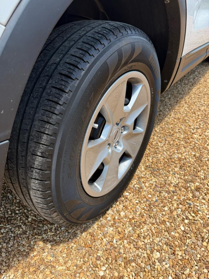 Ford Explorer Base 4WD 2013