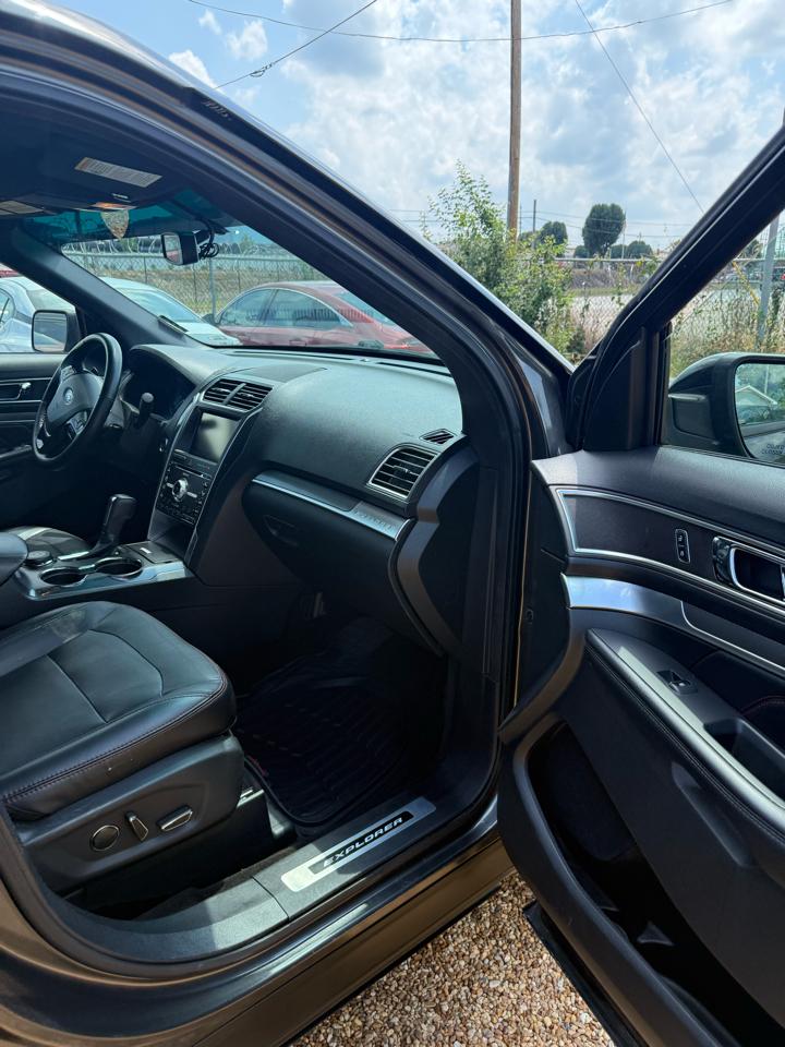 Ford Explorer Sport 4WD 2016