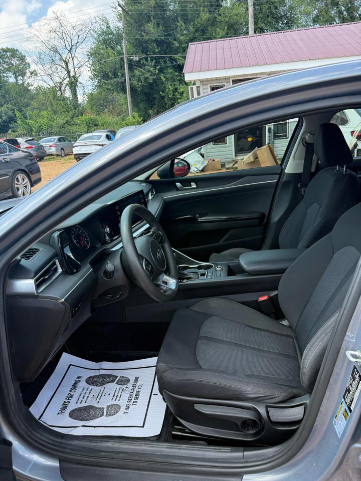 Kia K5 LXS 2021