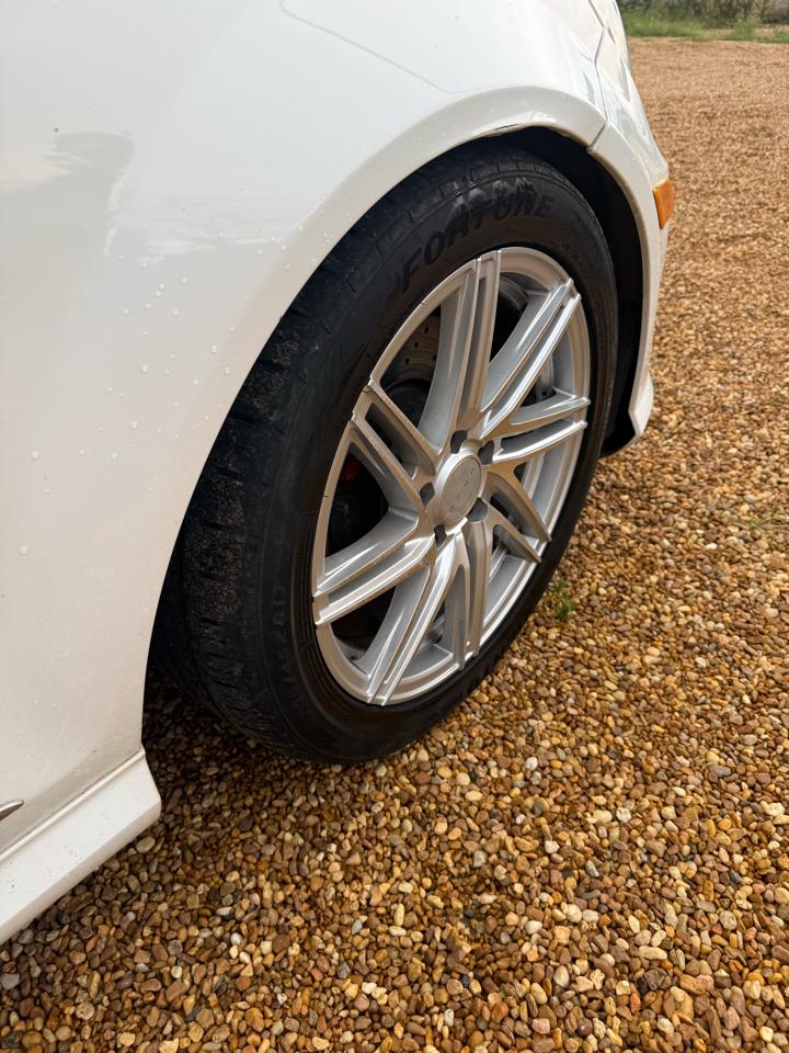 Mercedes-Benz C-Class C300 4MATIC Sport Sedan 2013