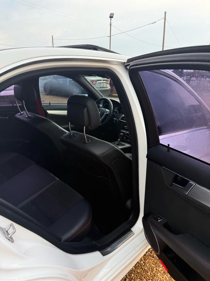 Mercedes-Benz C-Class C300 4MATIC Sport Sedan 2013
