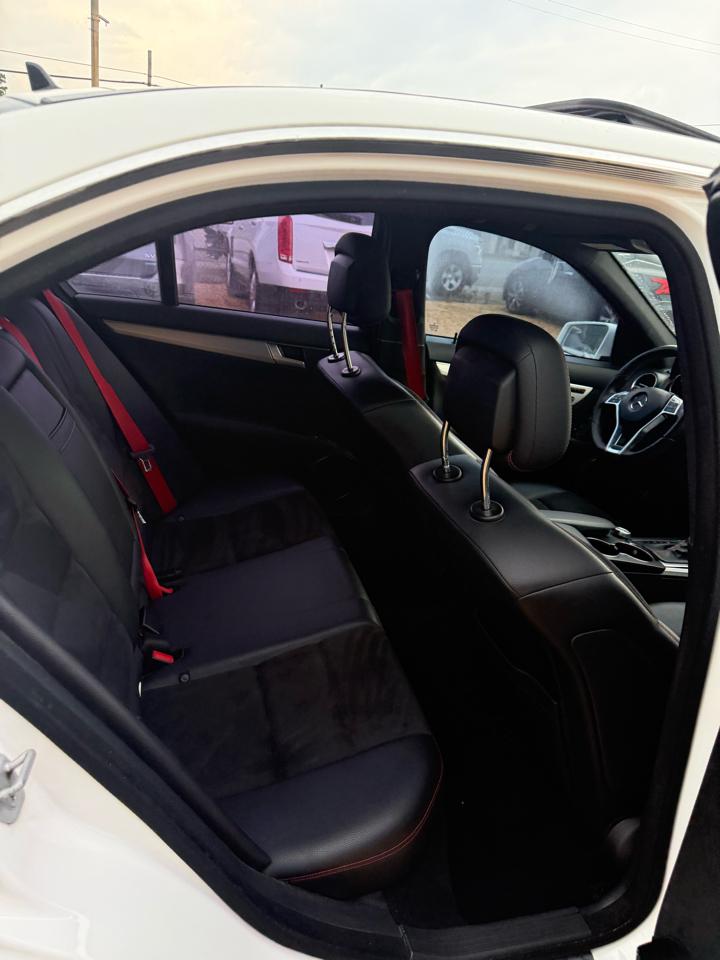 Mercedes-Benz C-Class C300 4MATIC Sport Sedan 2013