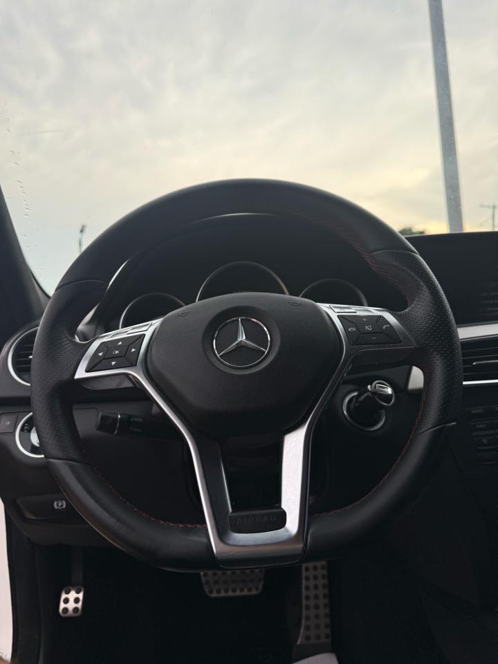 Mercedes-Benz C-Class C300 4MATIC Sport Sedan 2013
