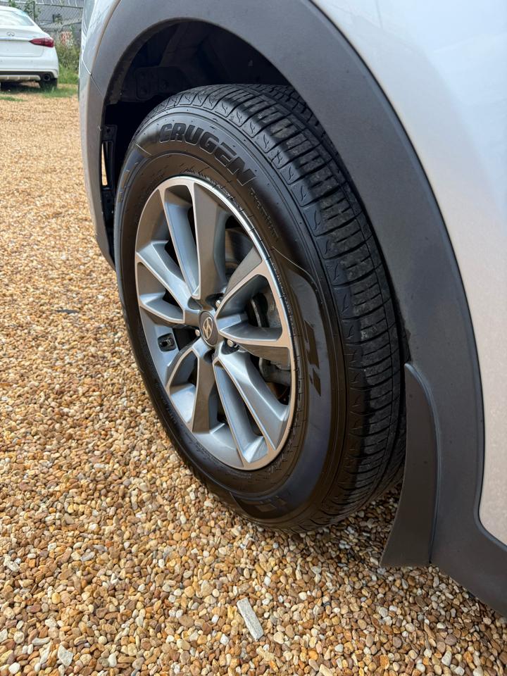 Hyundai Santa Fe XL SE 2019