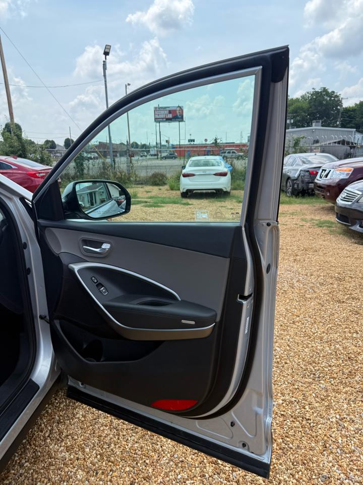 Hyundai Santa Fe XL SE 2019