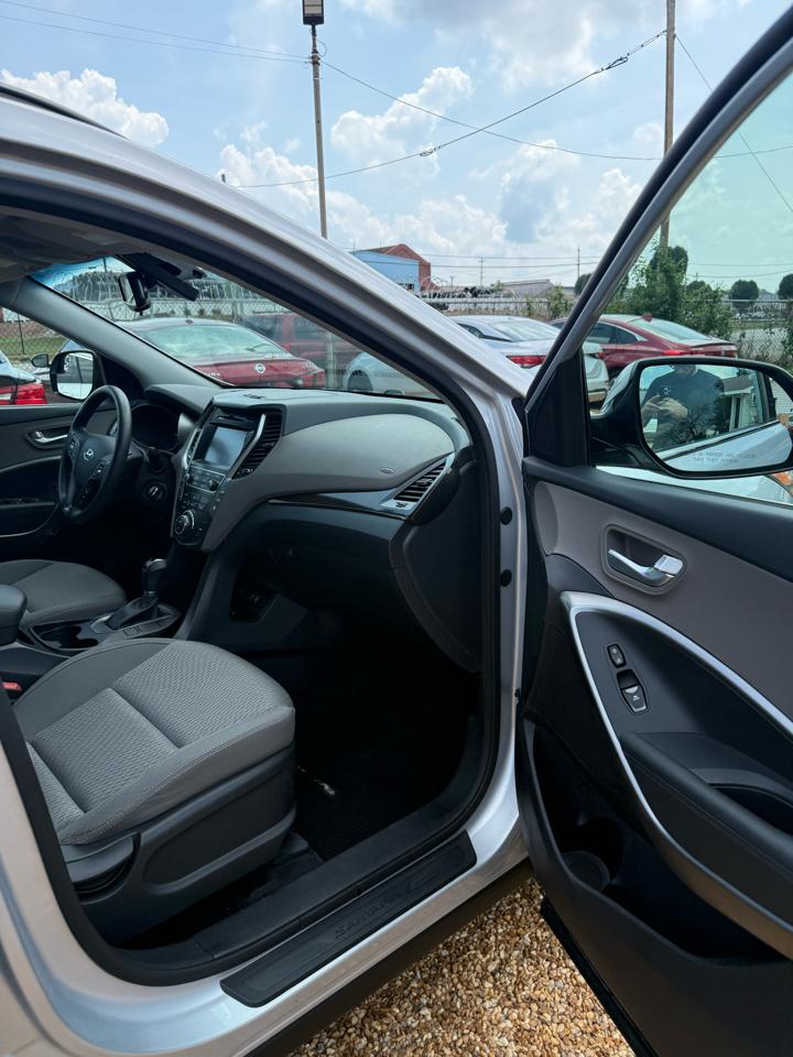 Hyundai Santa Fe XL SE 2019