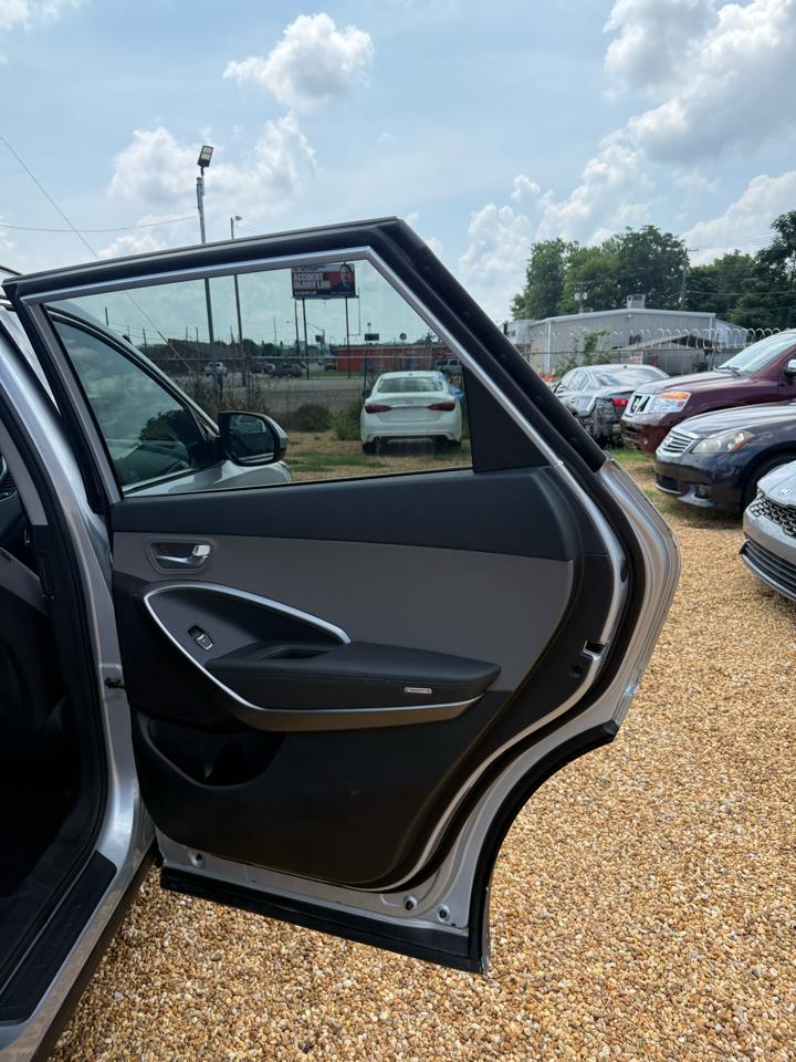 Hyundai Santa Fe XL SE 2019
