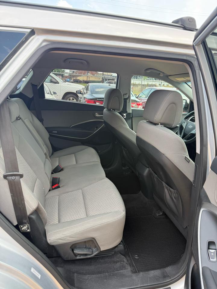 Hyundai Santa Fe XL SE 2019