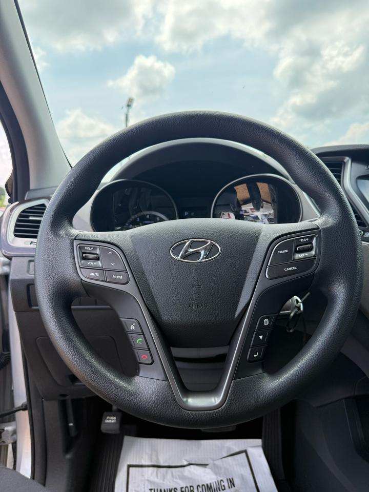 Hyundai Santa Fe XL SE 2019