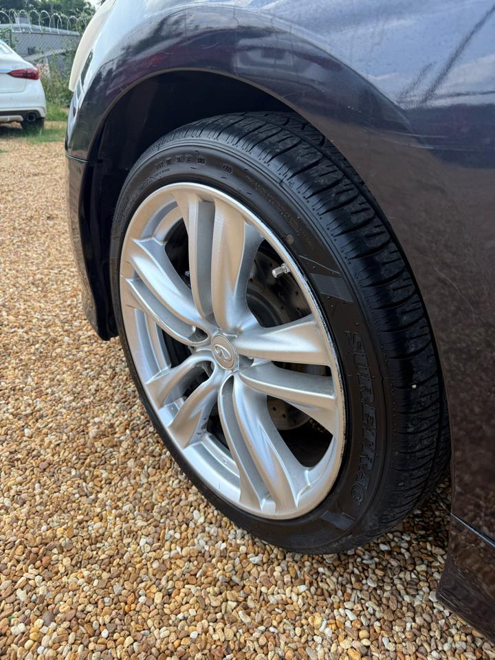 Infiniti M 35 Sedan 2008