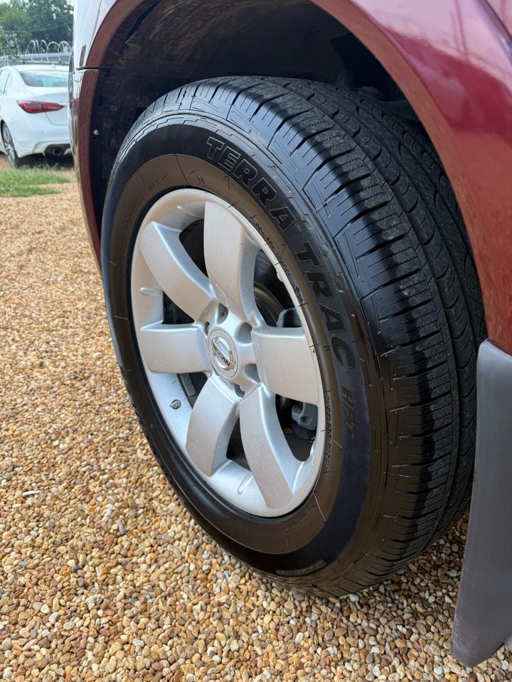 Nissan Armada SL 2WD 2012