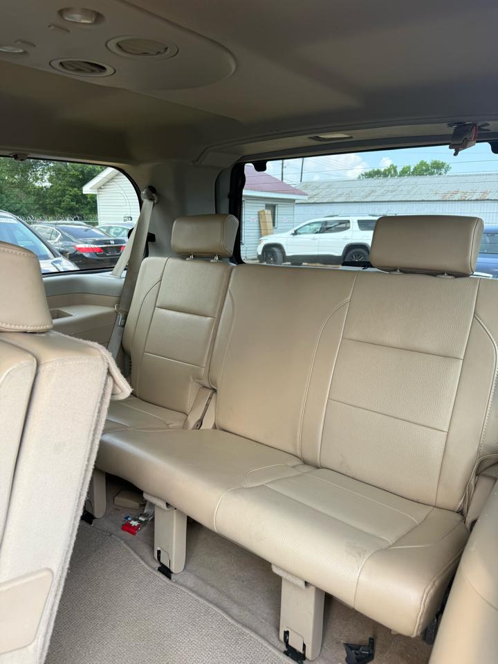 Nissan Armada SL 2WD 2012