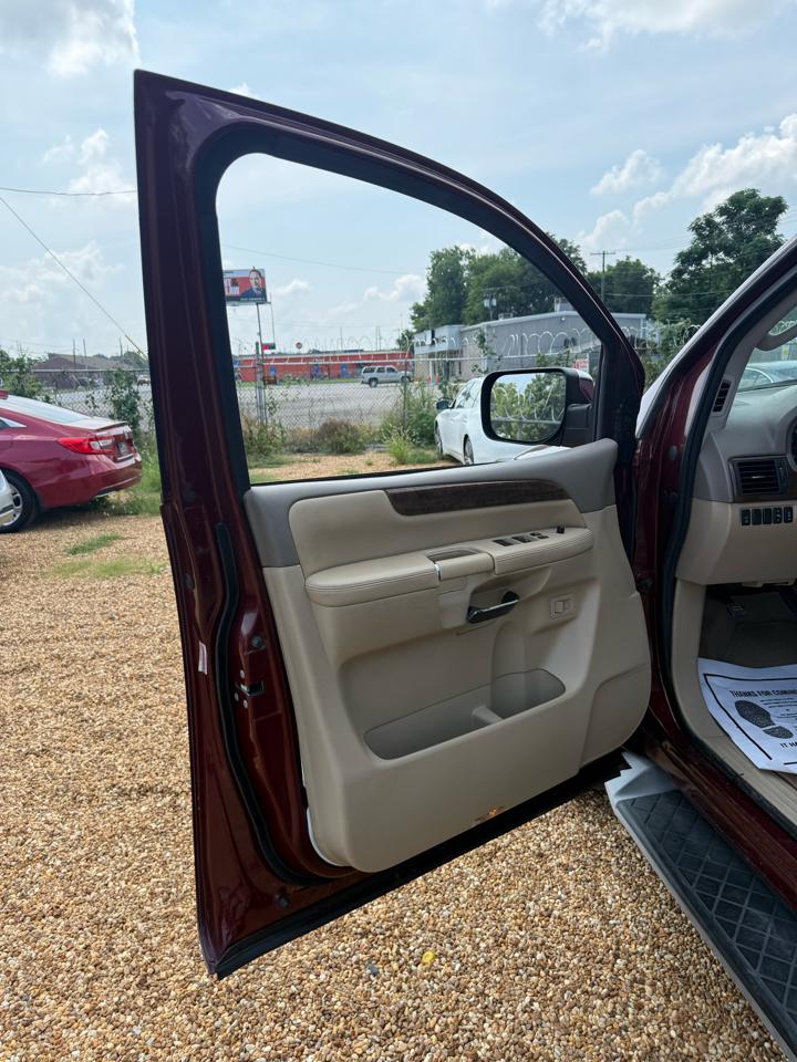 Nissan Armada SL 2WD 2012