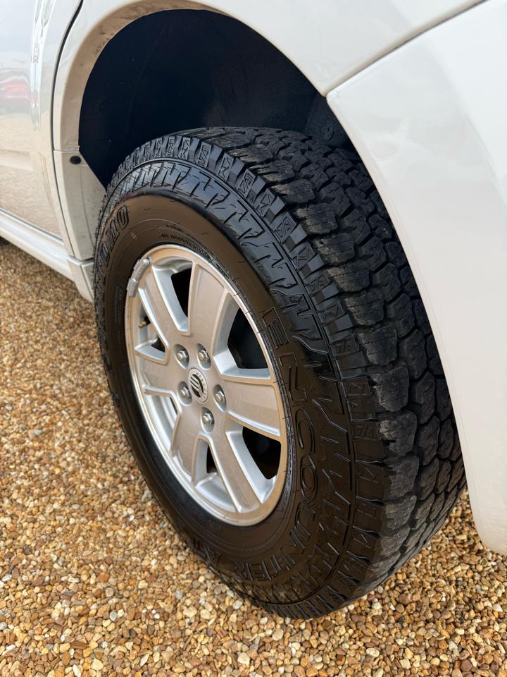 Mercury Mariner V6 2WD 2010