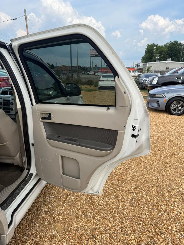 Mercury Mariner V6 2WD 2010