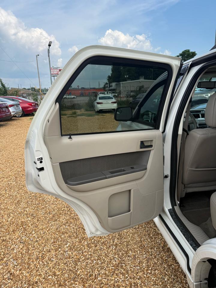 Mercury Mariner V6 2WD 2010