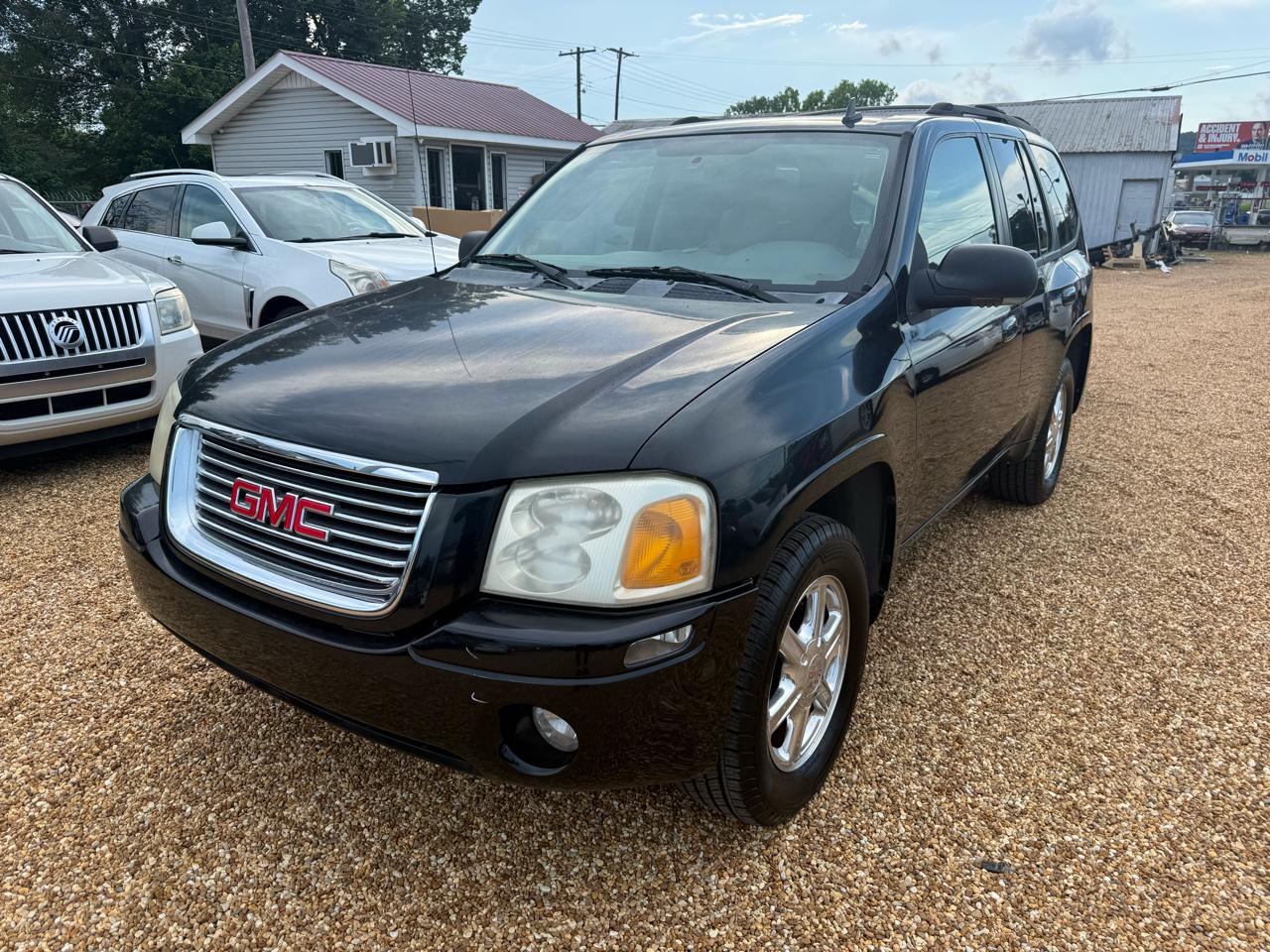 GMC Envoy SLE-1 2WD 2007